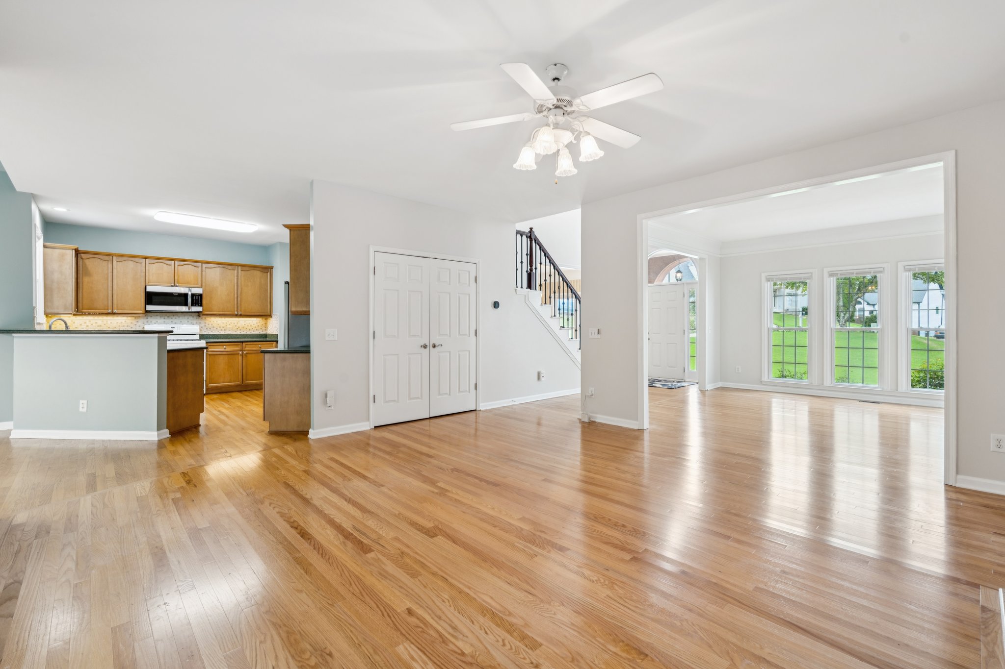 Local_Flavor_Films-310_Ridge_Bluff_Ln_Suwanee_GA-156.jpg