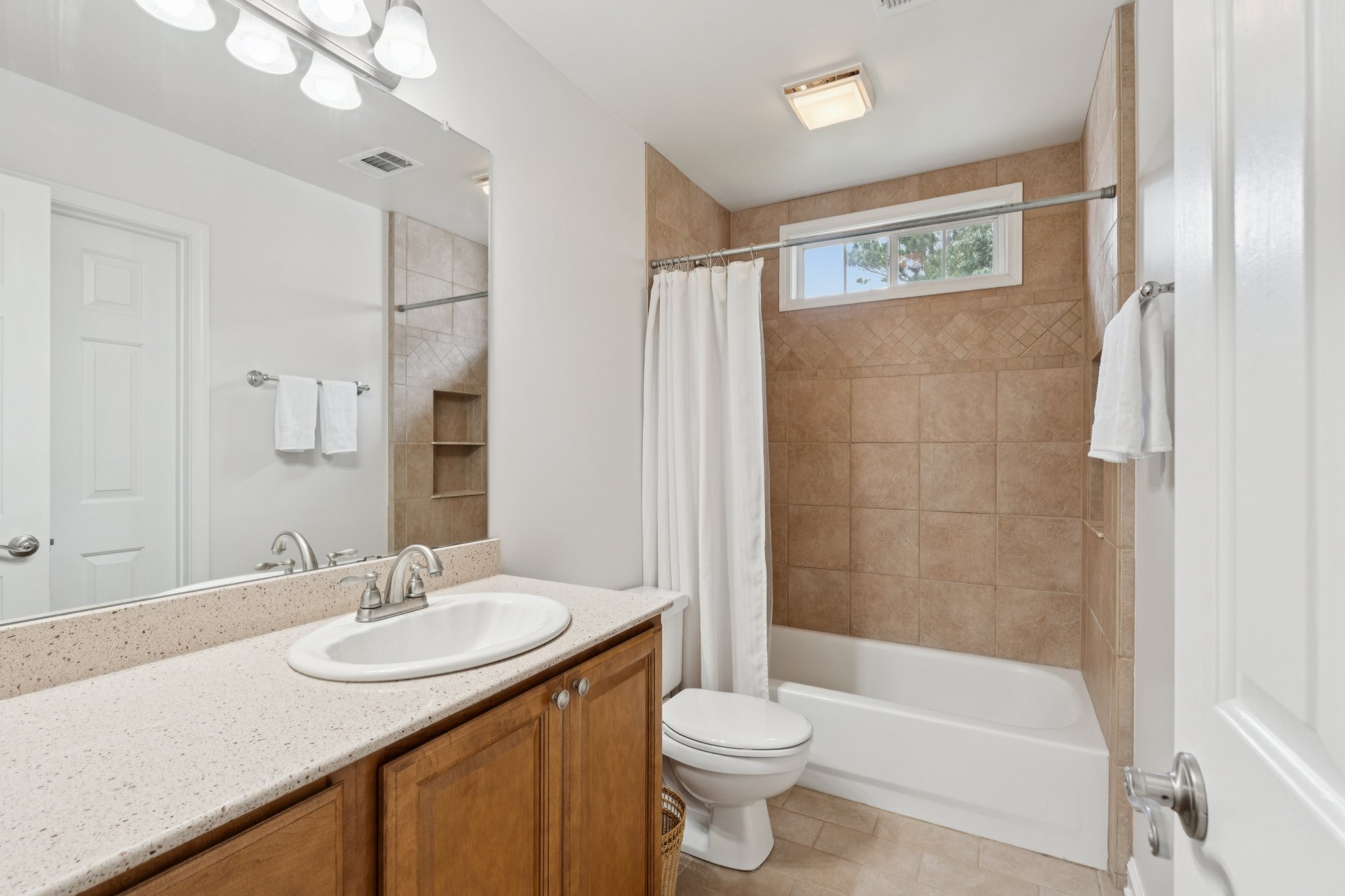 Local_Flavor_Films-310_Ridge_Bluff_Ln_Suwanee_GA-241.jpg