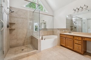Local_Flavor_Films-310_Ridge_Bluff_Ln_Suwanee_GA-221.jpg