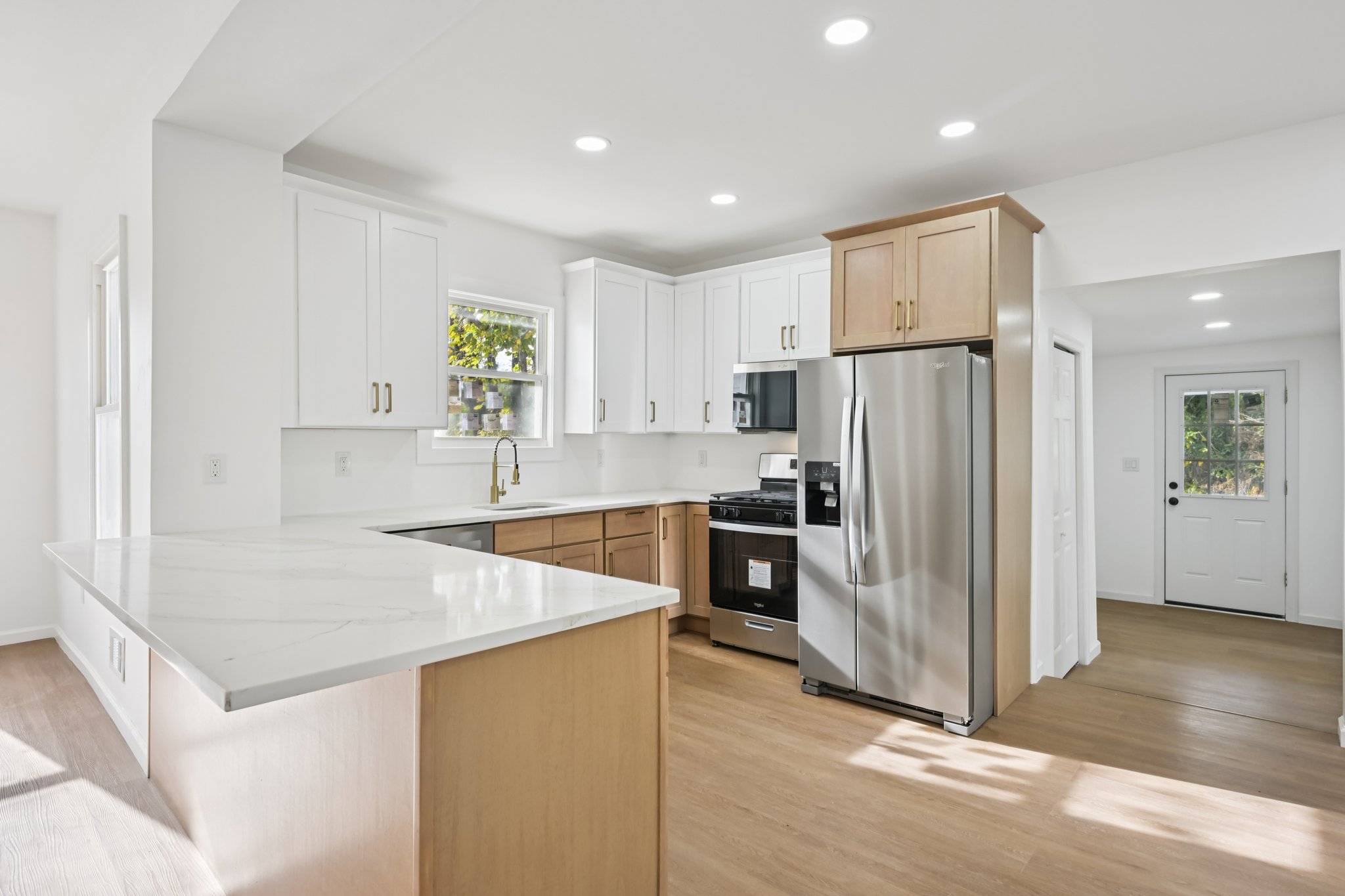 South Ave-S1211-018.jpg