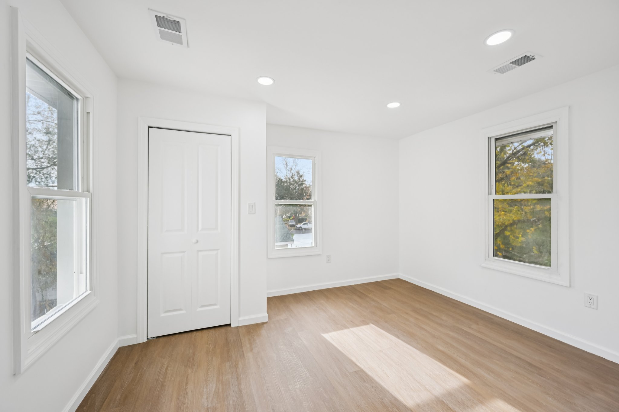 South Ave-S1211-034.jpg