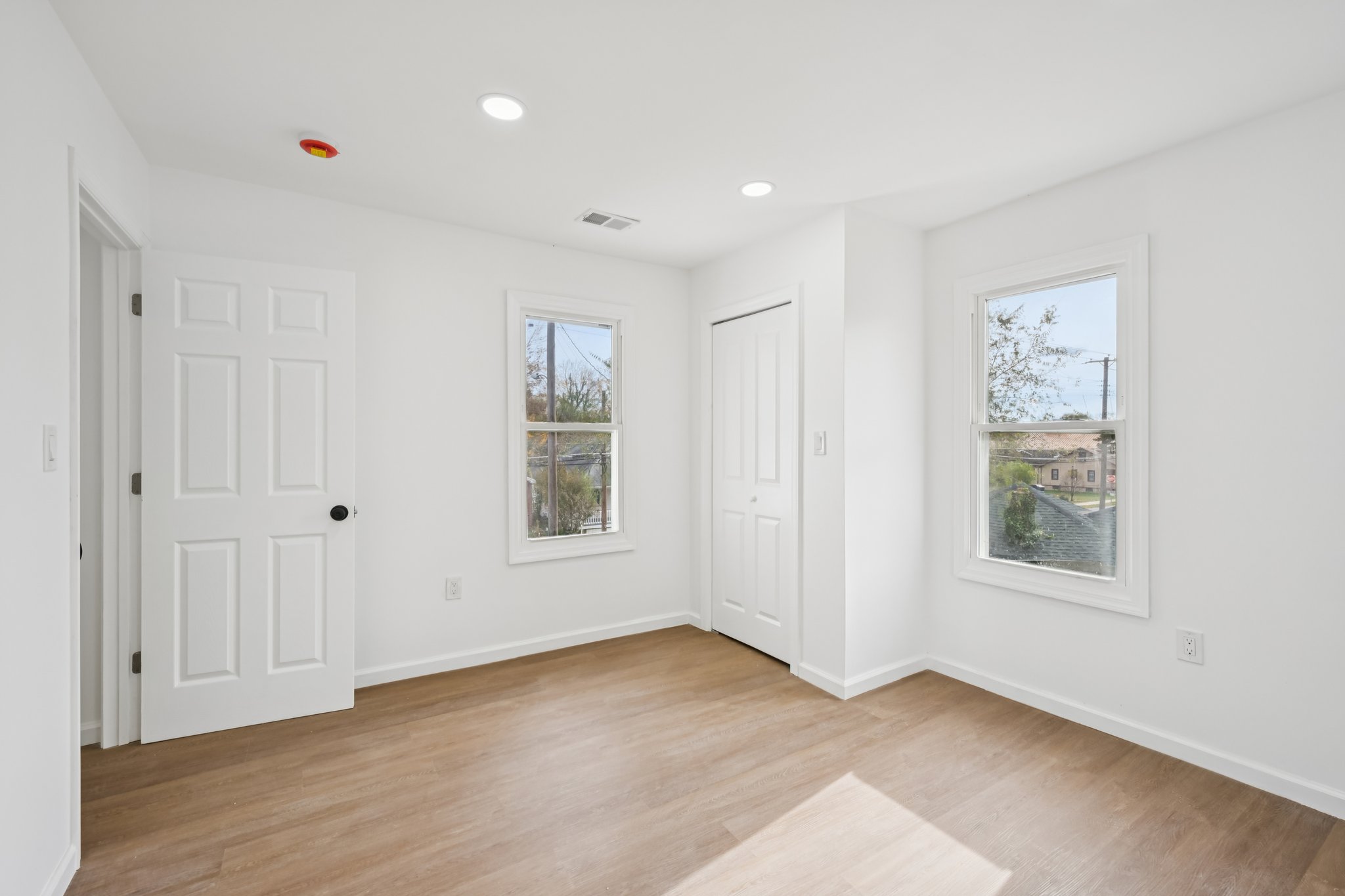 South Ave-S1211-036.jpg