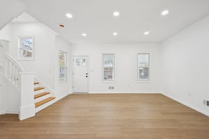 South Ave-S1211-010.jpg