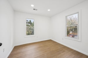 South Ave-S1211-031.jpg