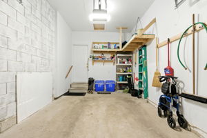 Photo 37