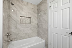  Photo 47