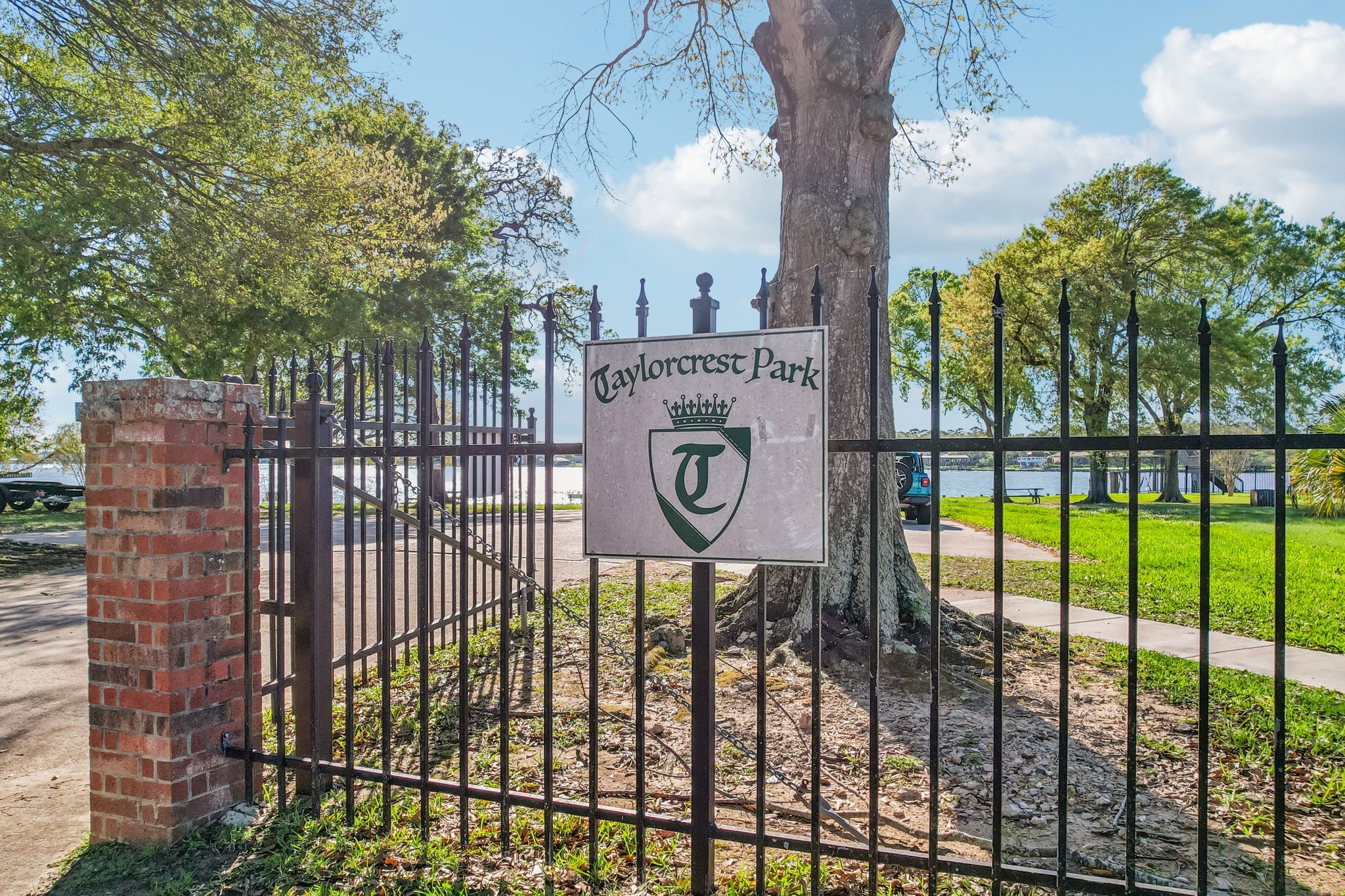 Whitecap Dr-1603-9-101.jpg