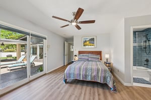 Whitecap Dr-L1403-026.jpg