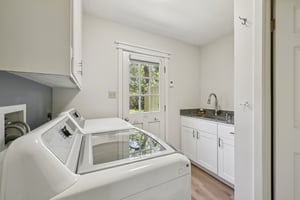 Whitecap Dr-L1403-029.jpg