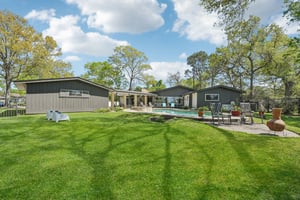 Whitecap Dr-L1403-035.jpg