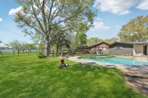 Whitecap Dr-L1403-047.jpg