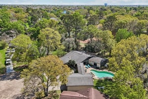 Whitecap Dr-L1403-052.jpg