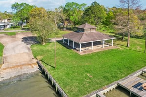 Whitecap Dr-1603-9-106.jpg