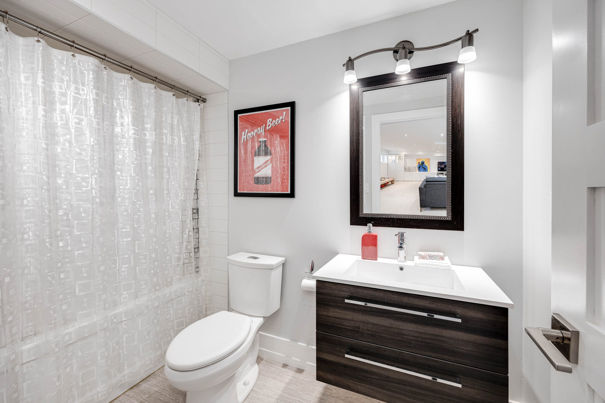 Toronto property showcase — delivered property photograph 44