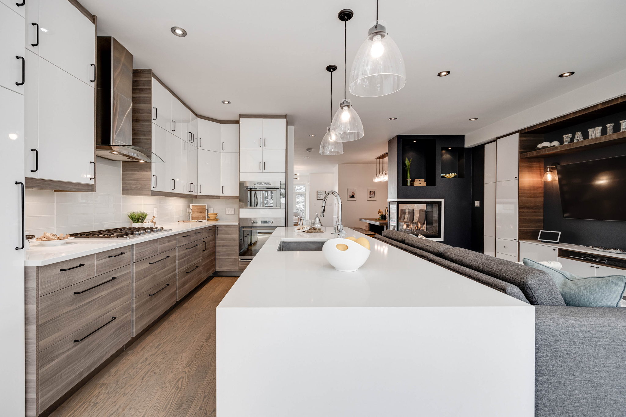 Toronto property showcase — delivered property photograph 16