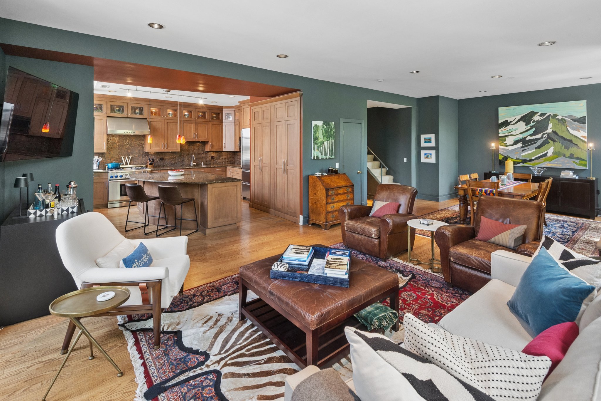 3100 N Kenmore Ave I_004.jpg