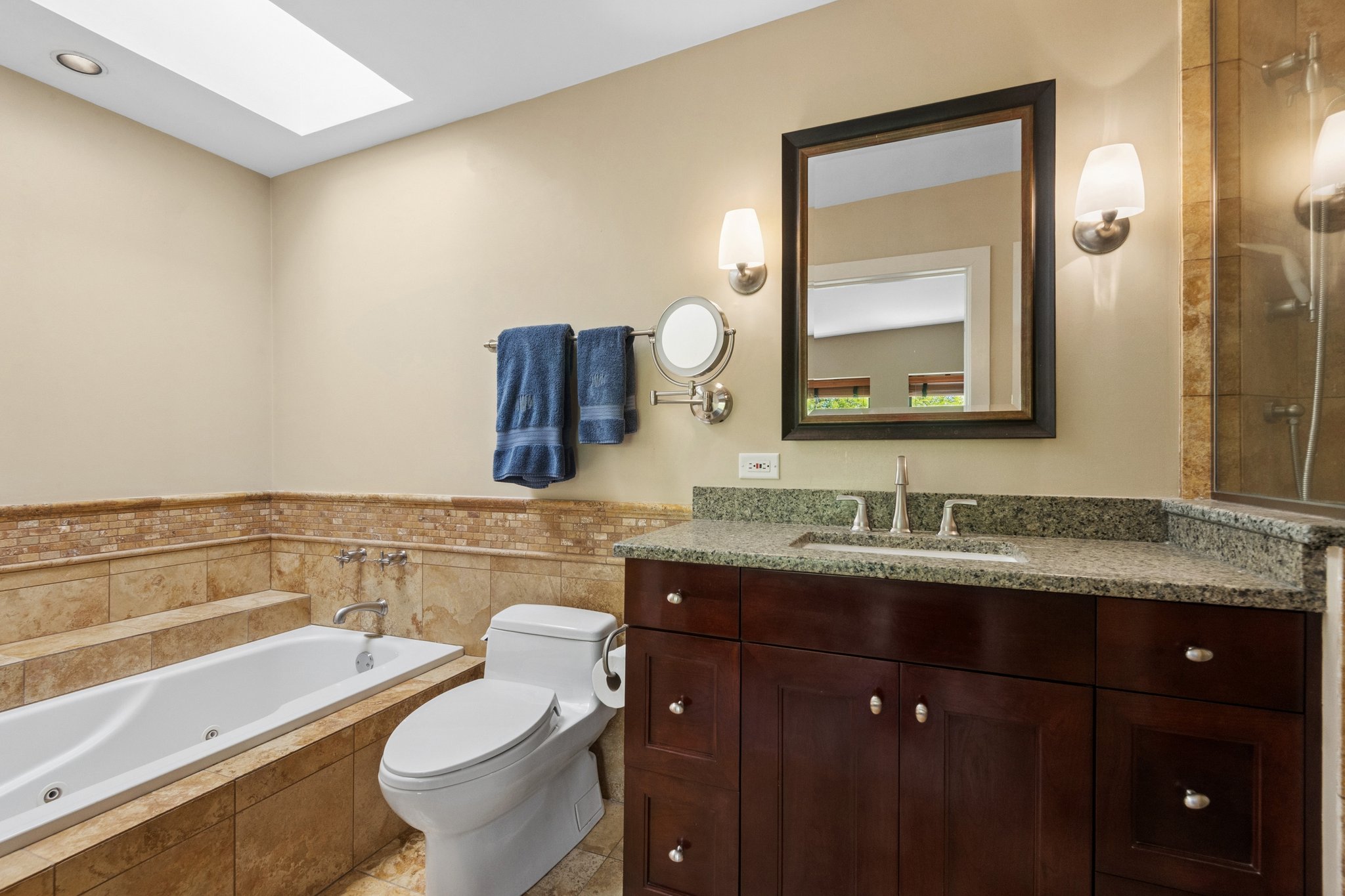 3100 N Kenmore Ave I_025.jpg