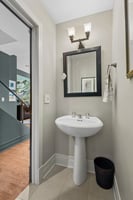 3100 N Kenmore Ave I_016.jpg