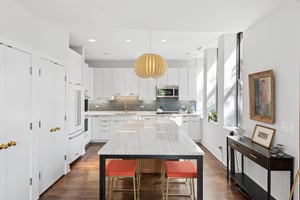 3100 N Kenmore Ave J_009.jpg