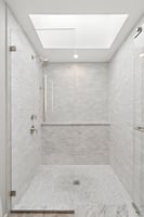 3100 N Kenmore Ave J_014.jpg