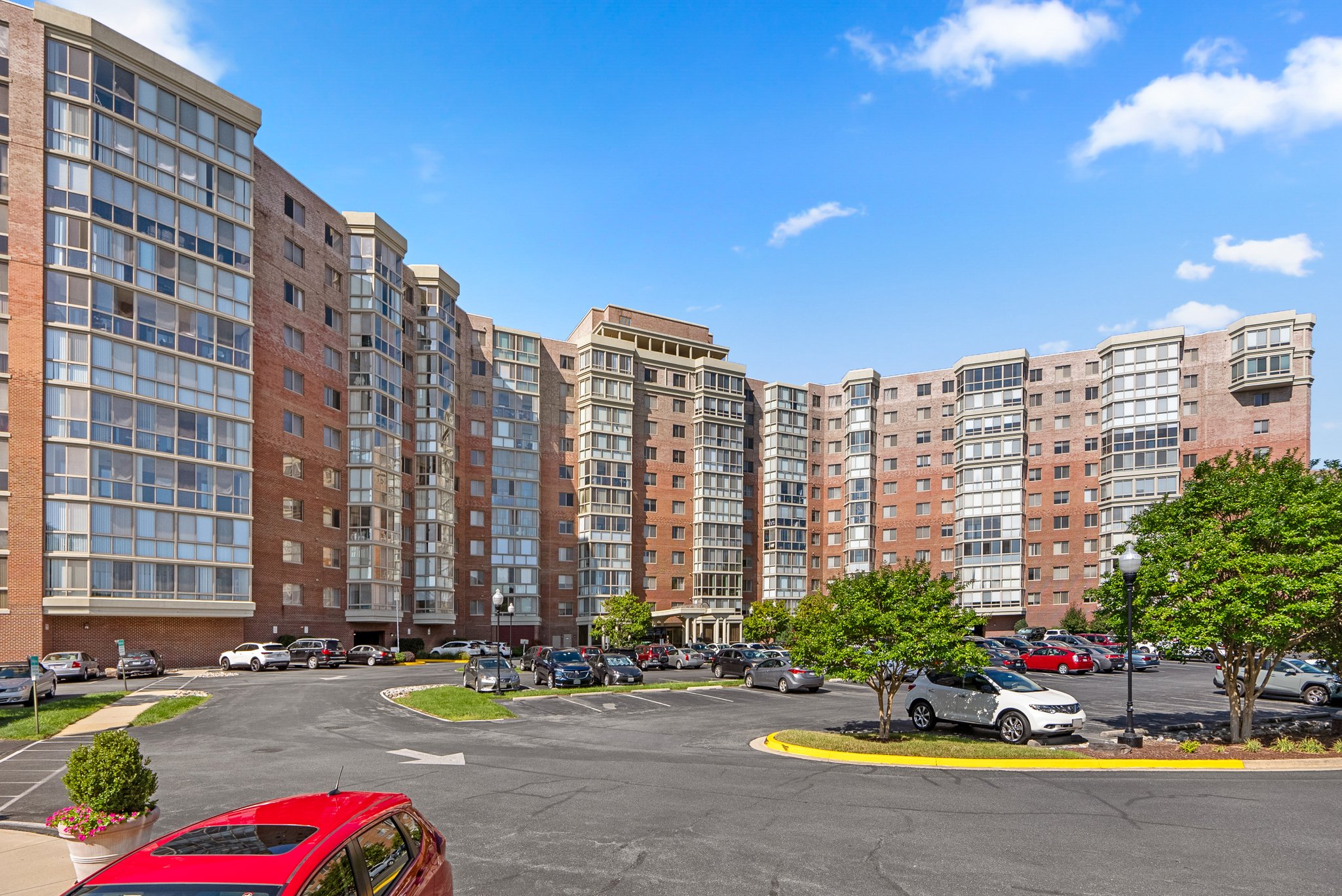 Building - Exterior Front