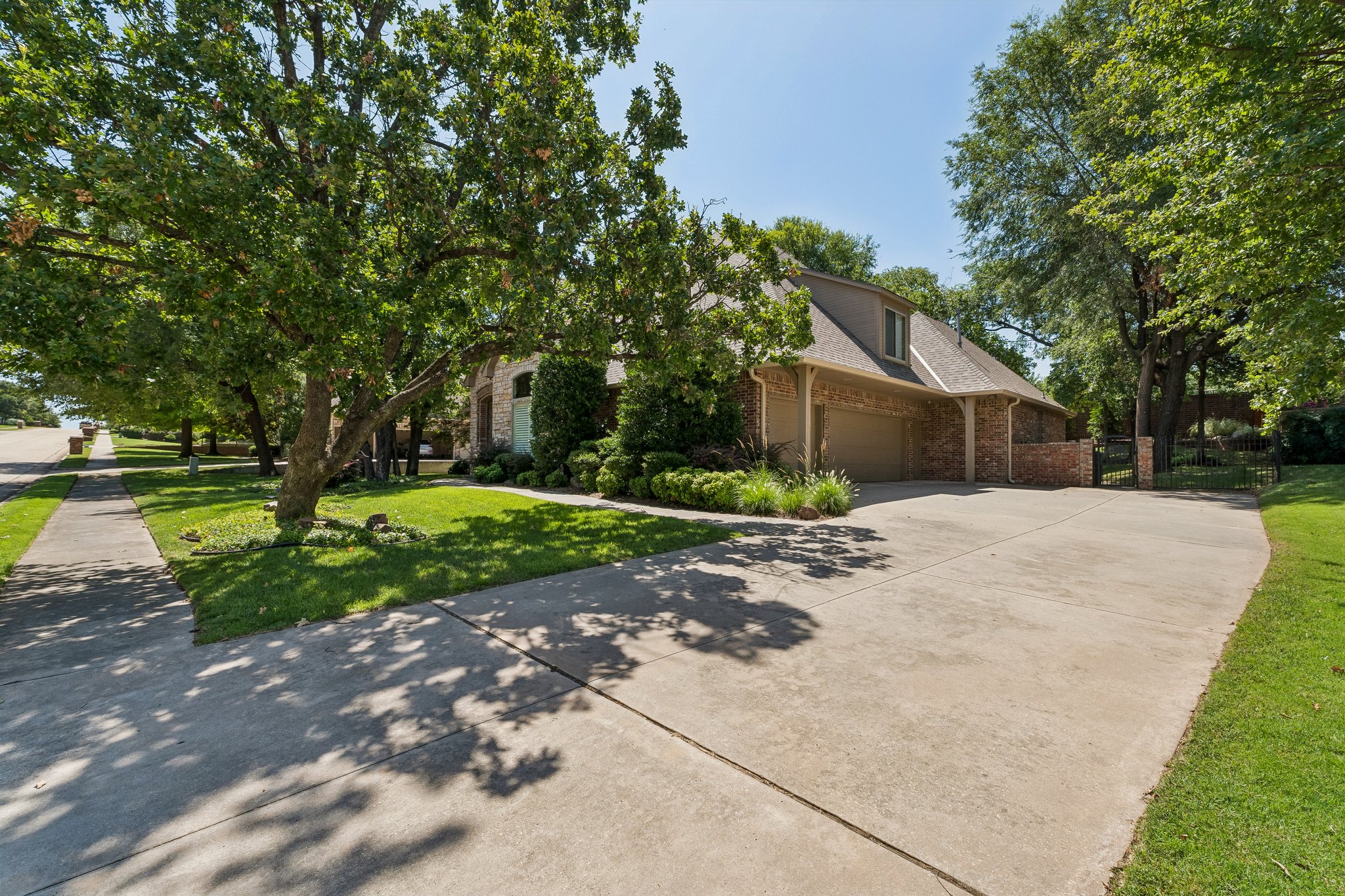 3100 Sawgrass Rd_003.jpg