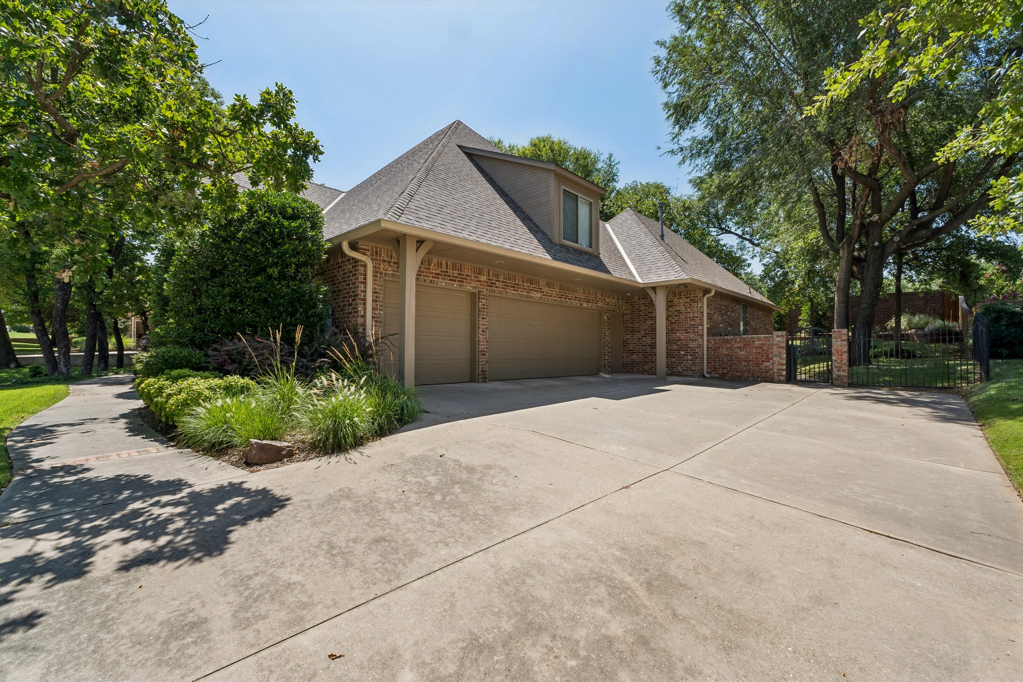 3100 Sawgrass Rd_004.jpg