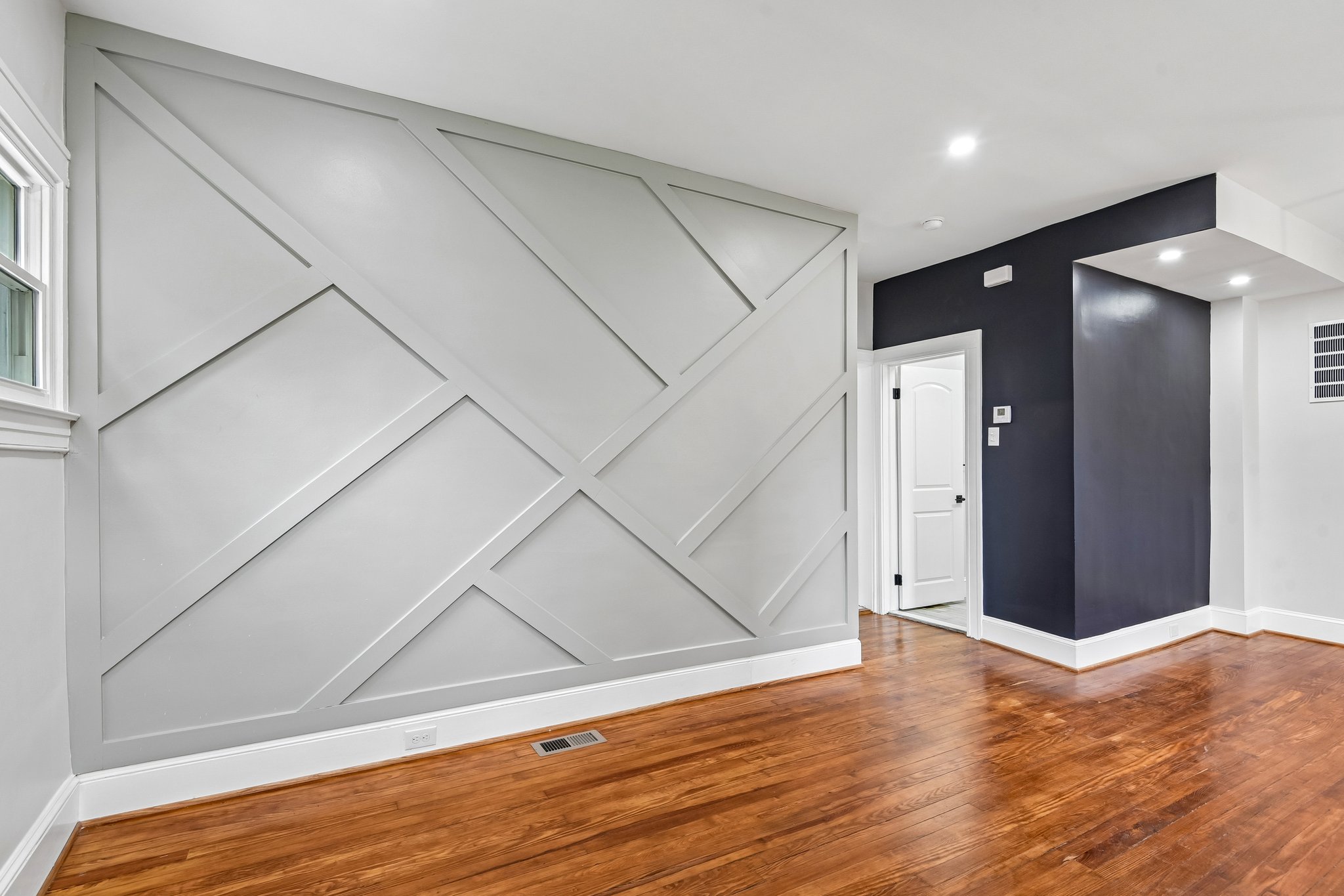 Echodale Ave-S2209-006.jpg