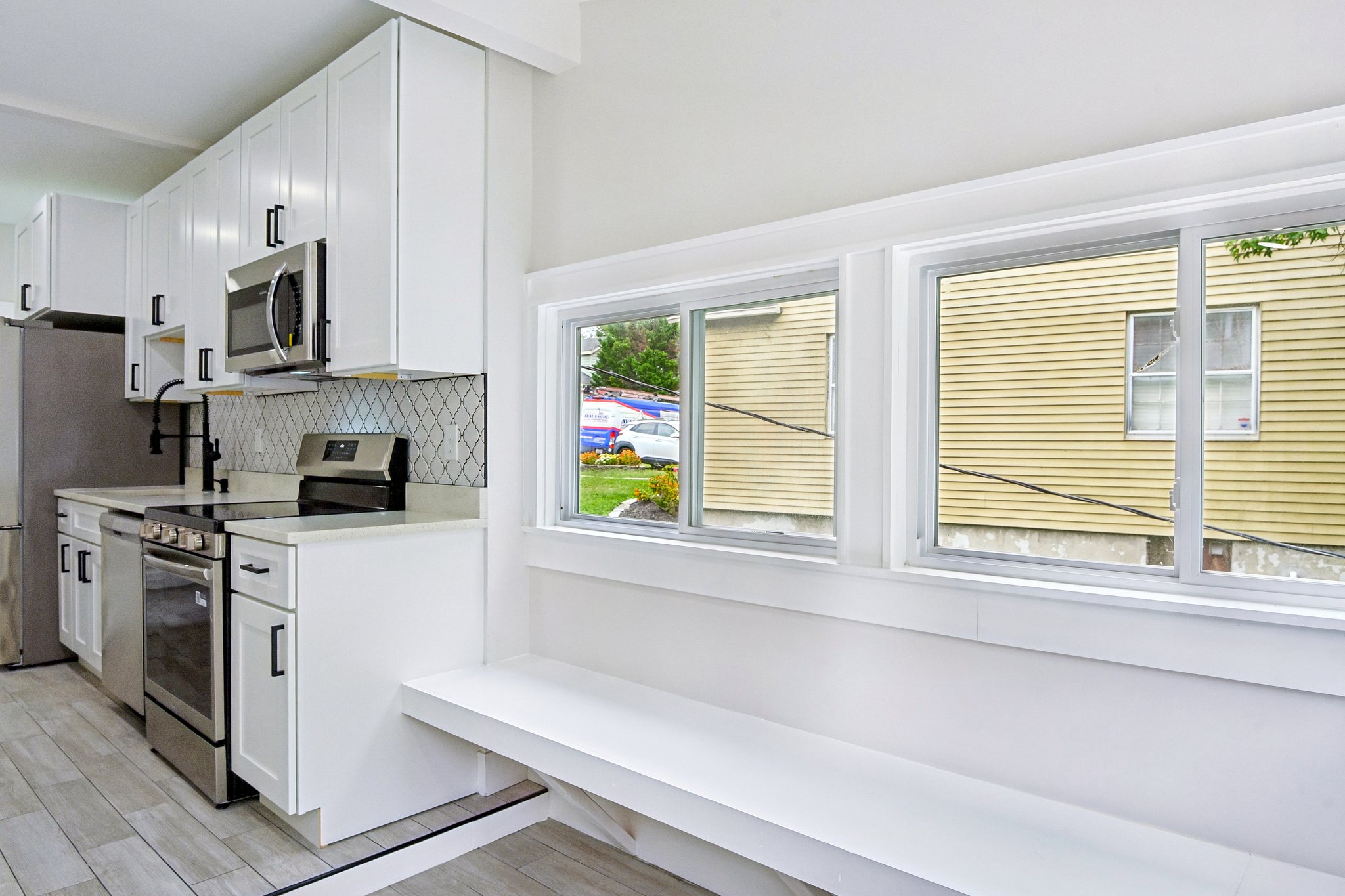 Echodale Ave-S2209-013.jpg