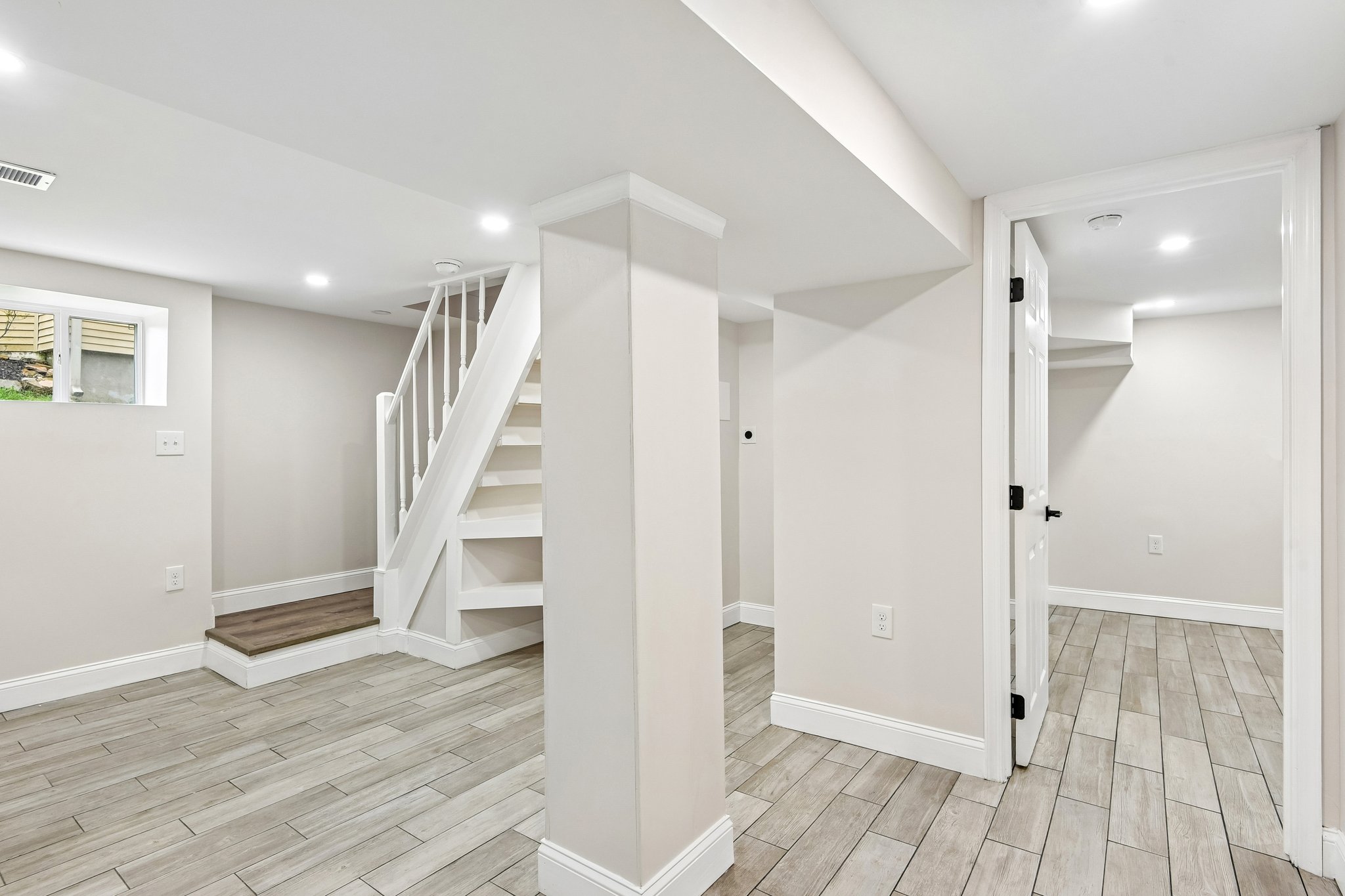 Echodale Ave-S2209-032.jpg