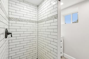 Echodale Ave-S2209-037.jpg