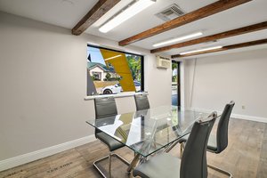 Reception area/conference room