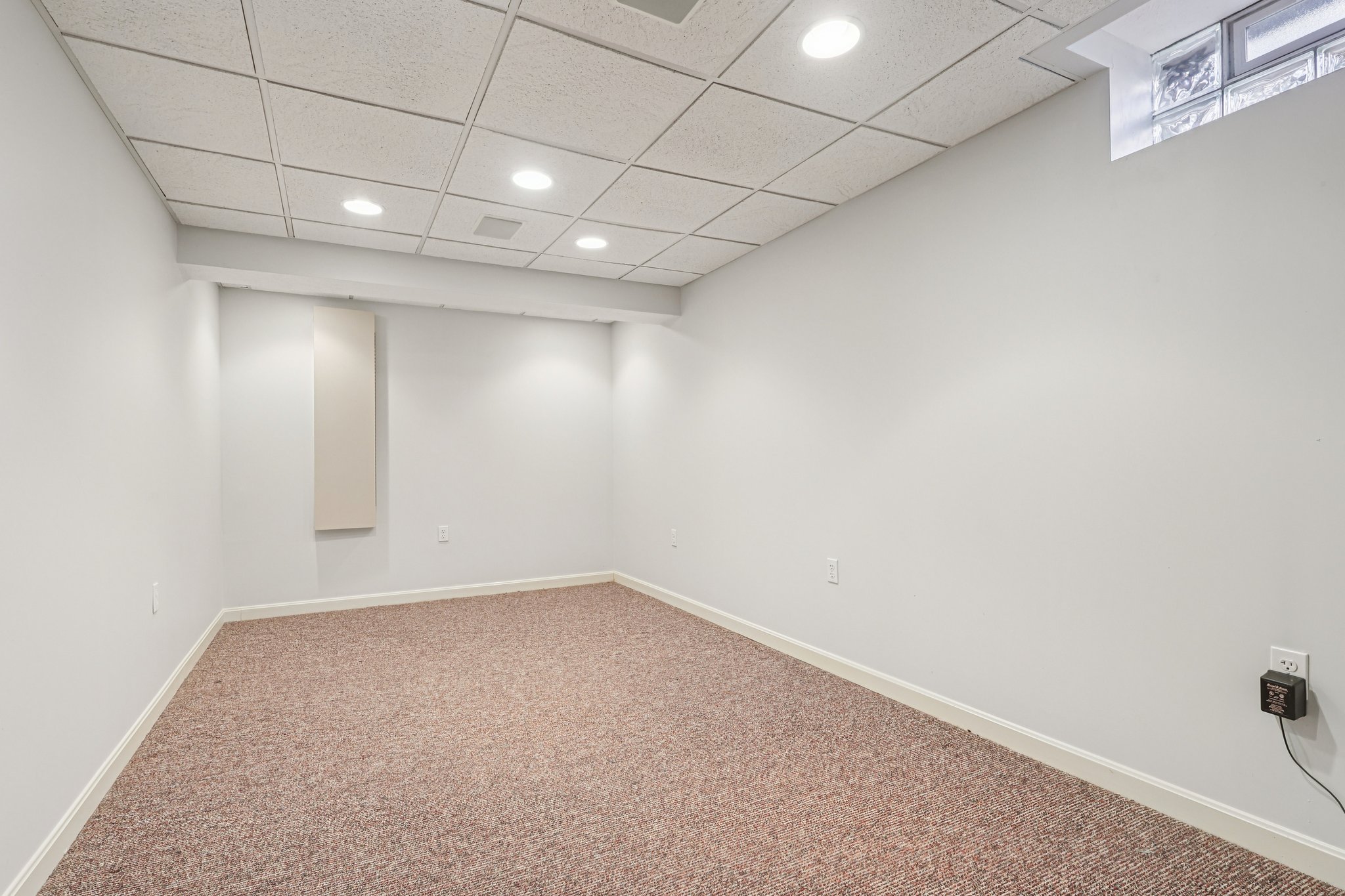 Walden Dr-S1202-027.jpg