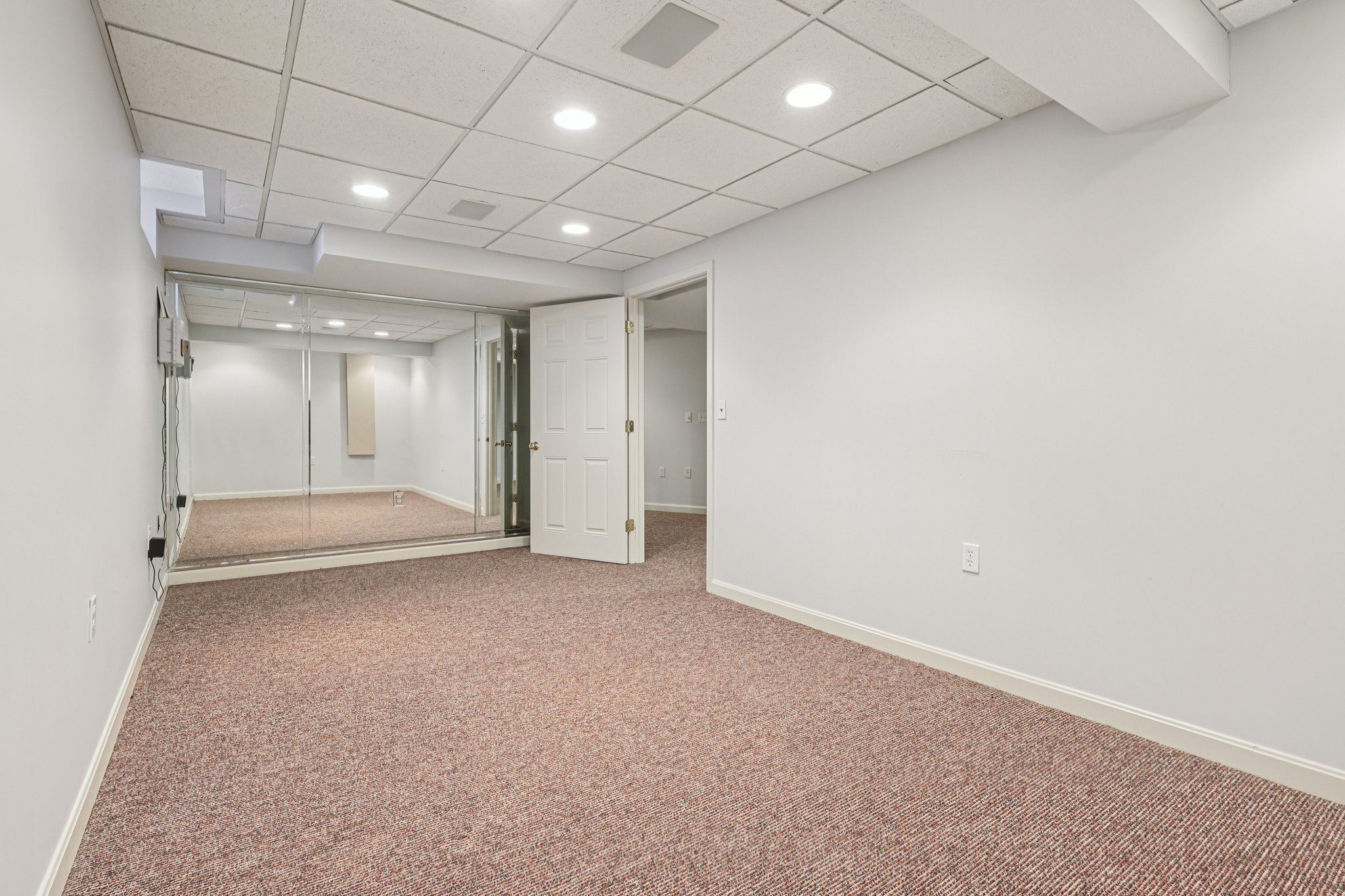 Walden Dr-S1202-028.jpg