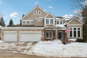 Walden Dr-S1202-001.jpg