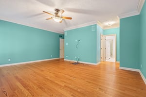 Walden Dr-S1202-035.jpg