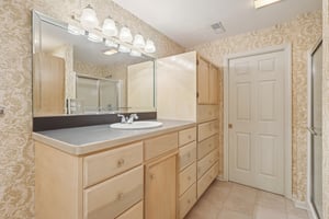 Walden Dr-S1202-041.jpg