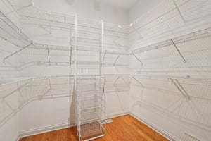 Walden Dr-S1202-043.jpg