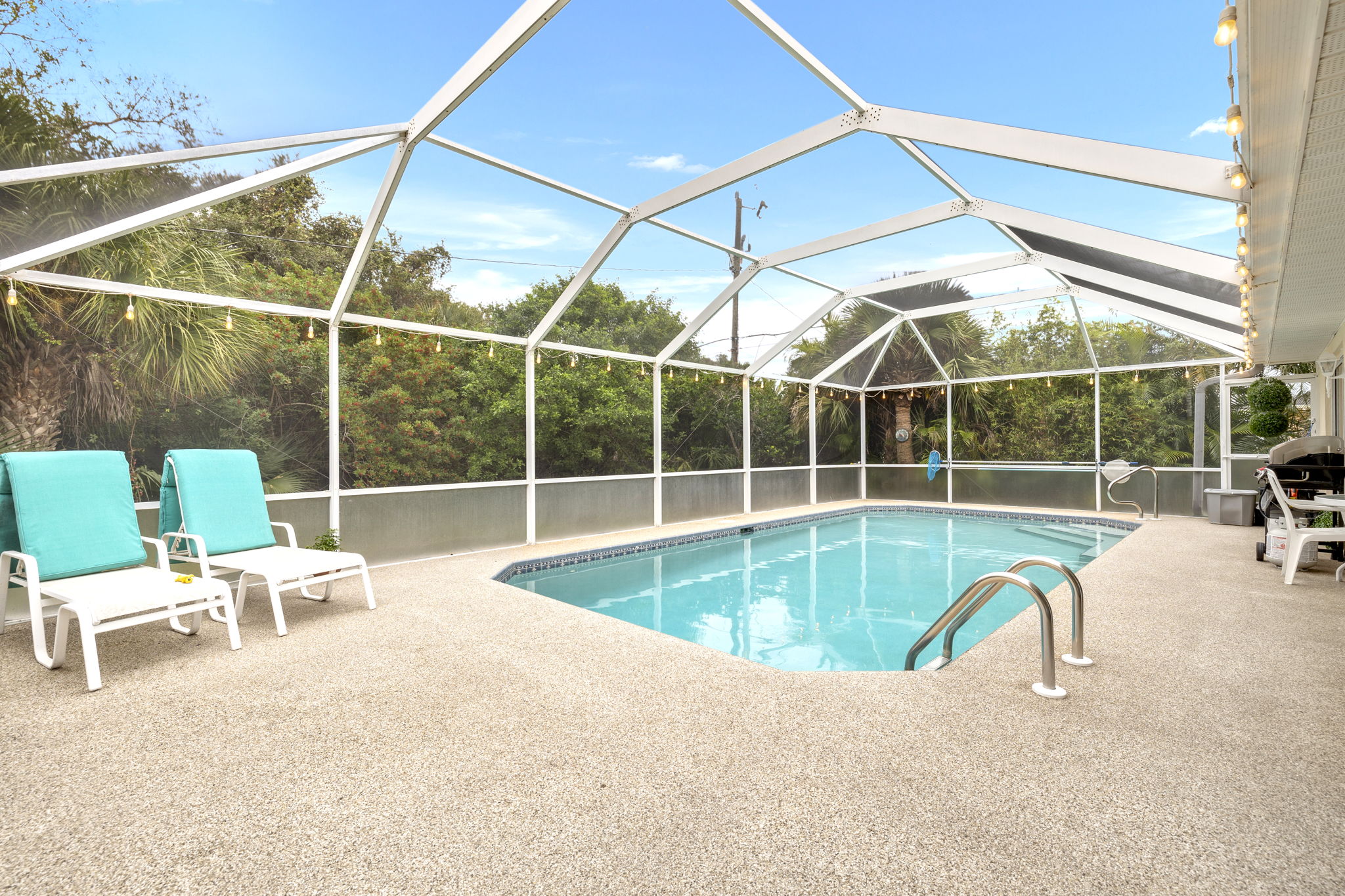 Pool (2)