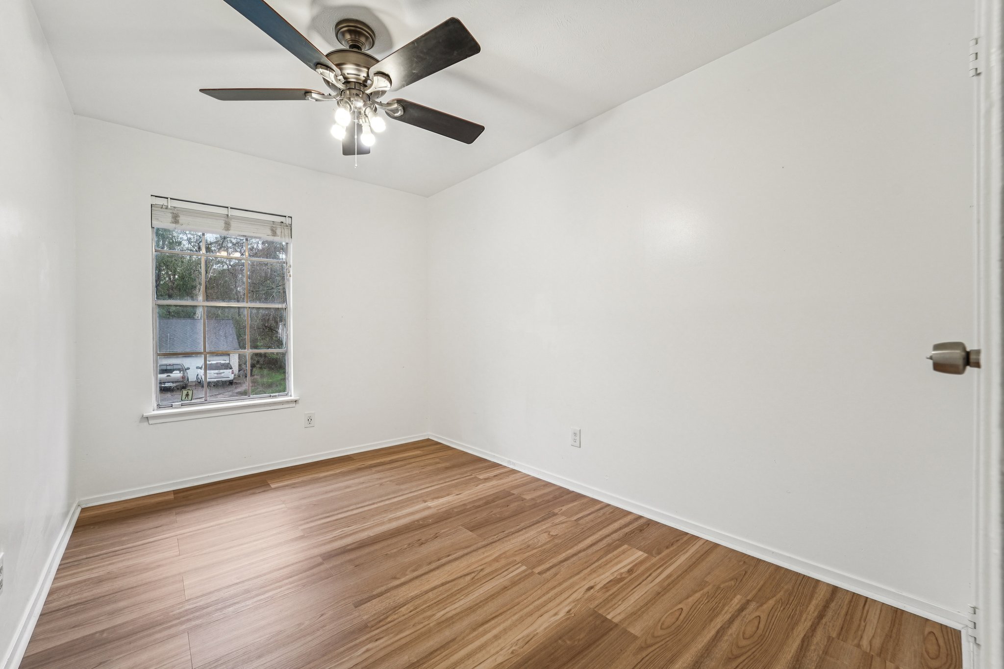 Glade Springs Dr-S2201-027.jpg