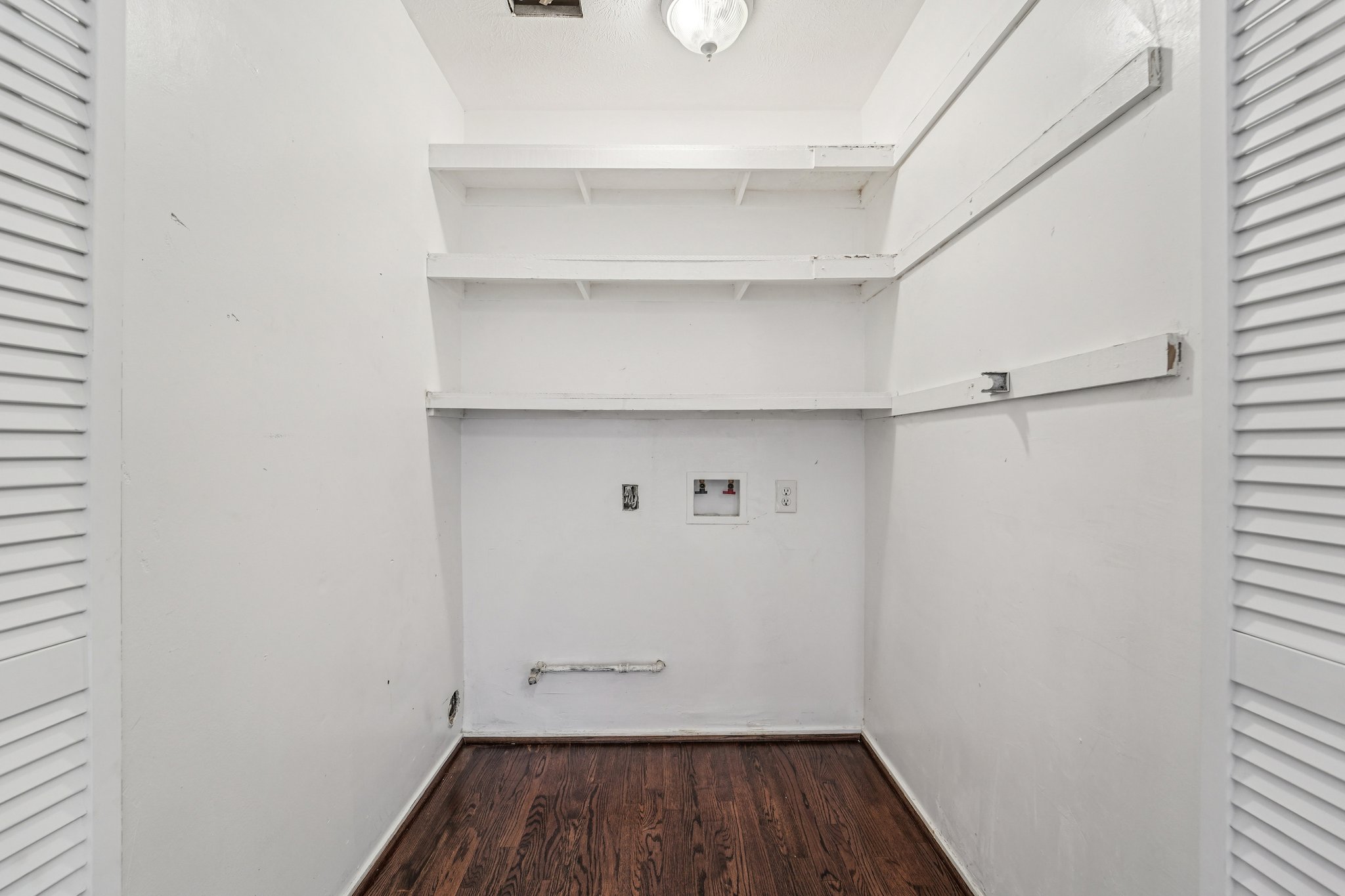 Glade Springs Dr-S2201-032.jpg