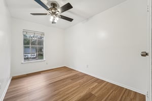 Glade Springs Dr-S2201-027.jpg