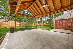  Photo 40