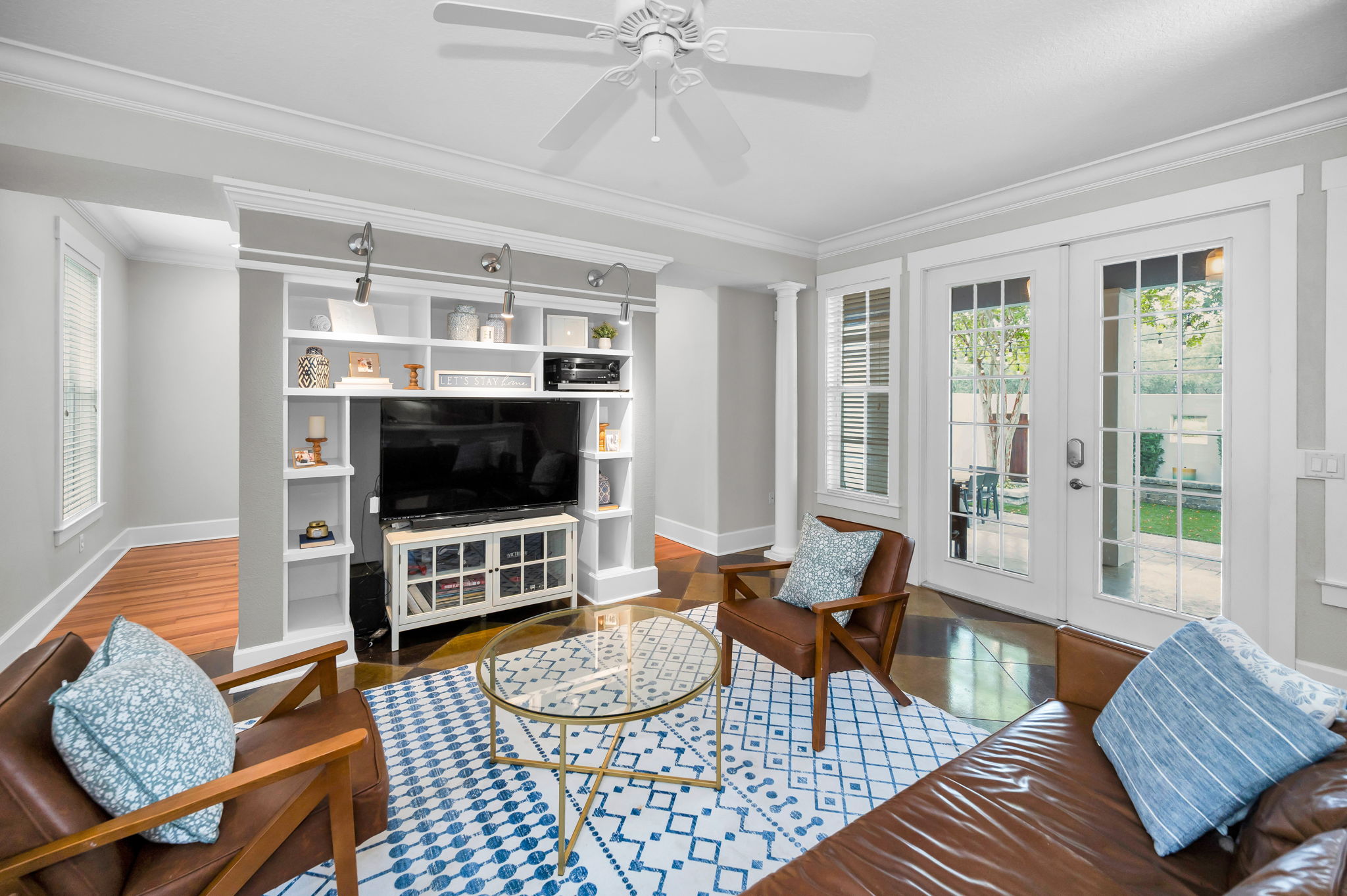 Living Room6