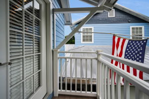Guest Quarters3
