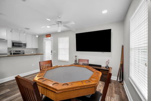 Guest Quarters9