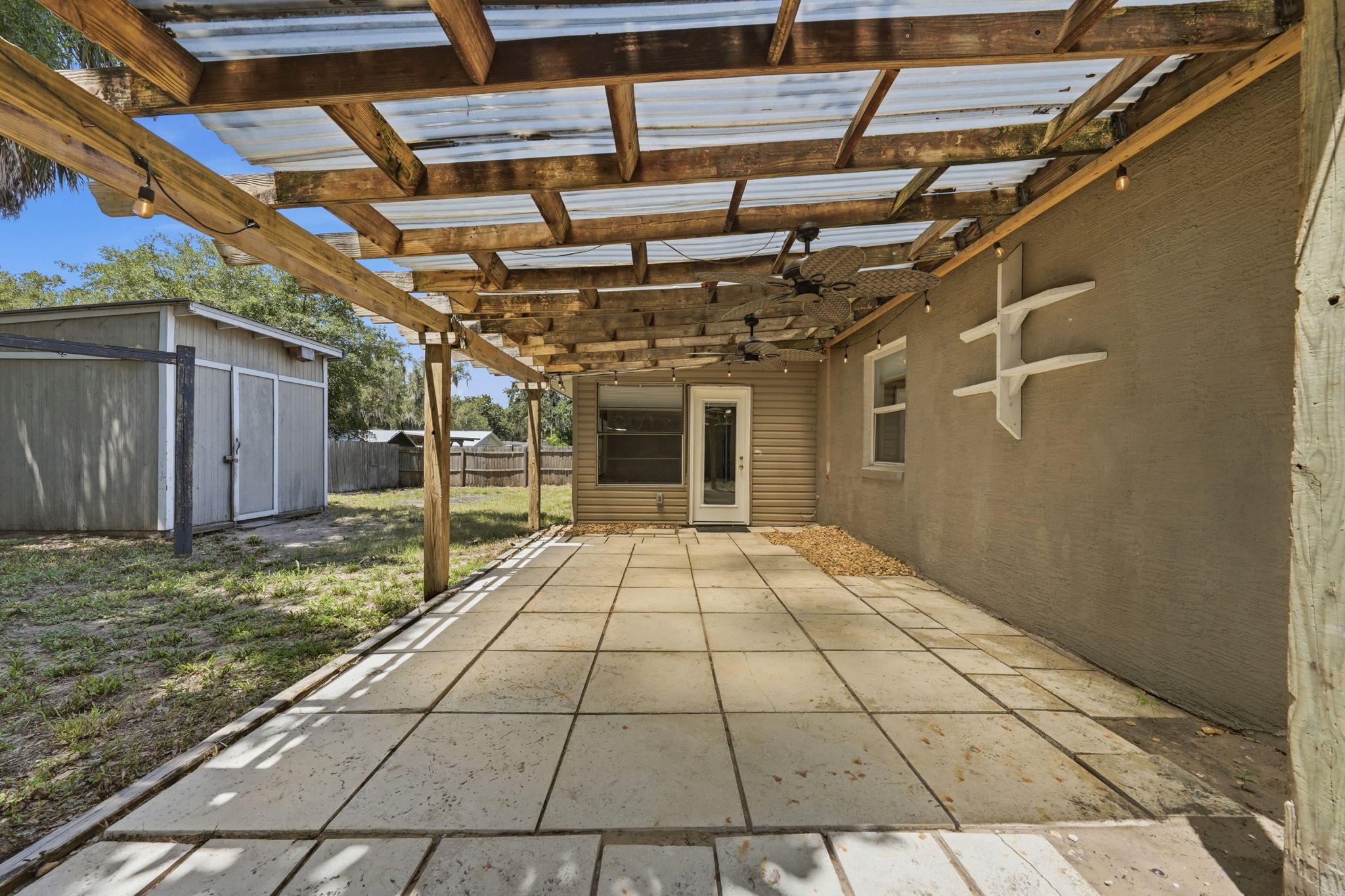  Photo 6