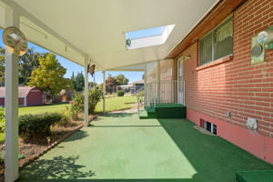  Photo 38