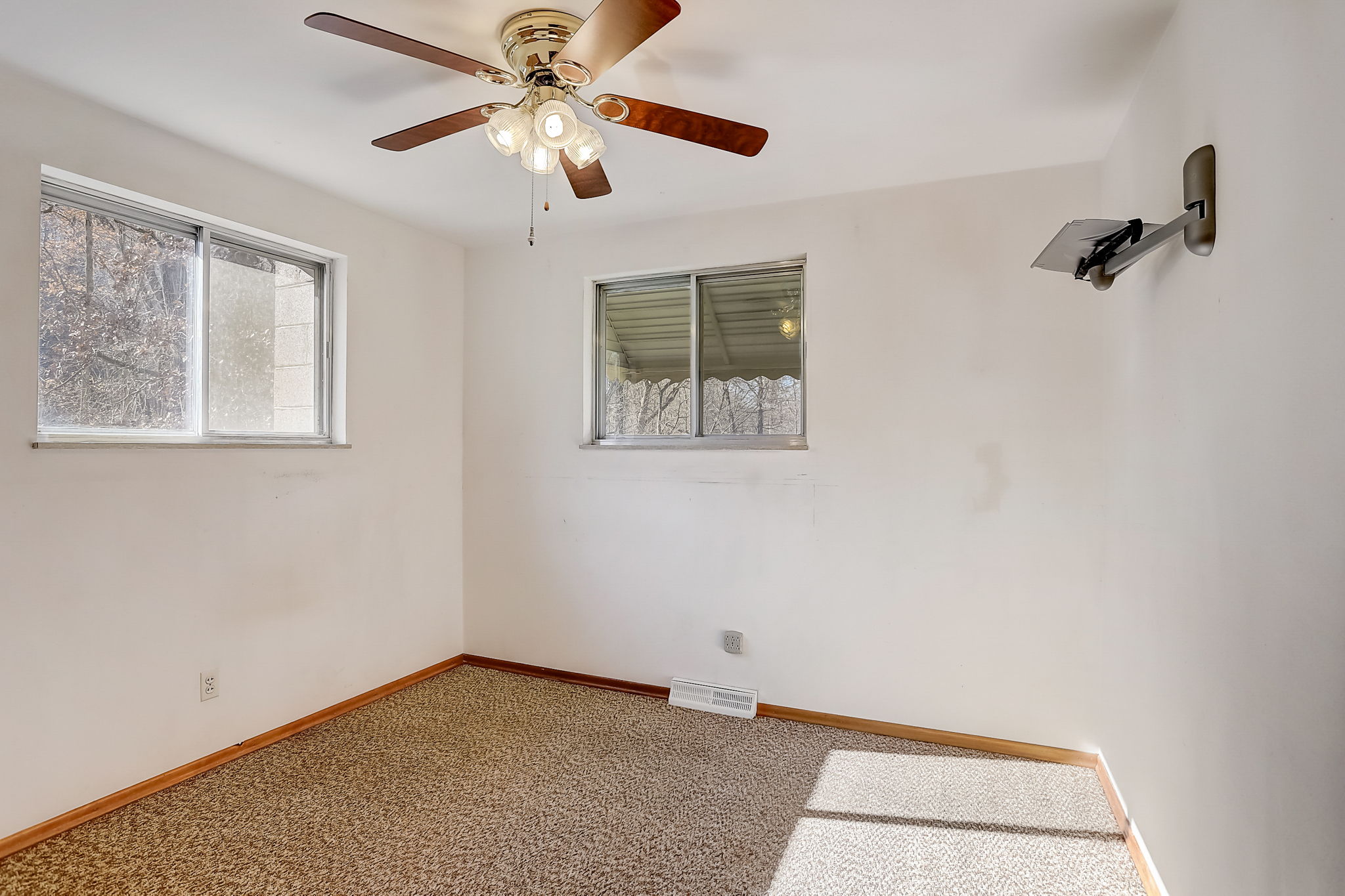 Willow Ln-037