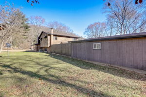 Willow Ln-001